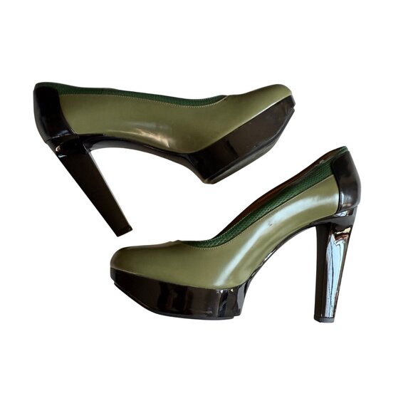 Robert Clergerie Green and Black Platform Pumps Size 7B - Picture 2 of 10